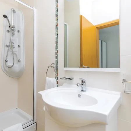 3 Bedroom In Apartmán *