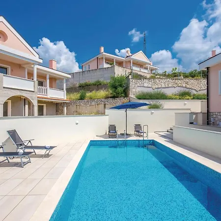 Apartament 3 Bedroom In *