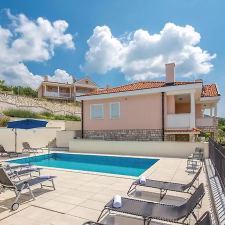 3 Bedroom In