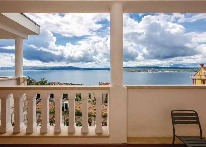 Apartment 3 Bedroom In Crikvenica