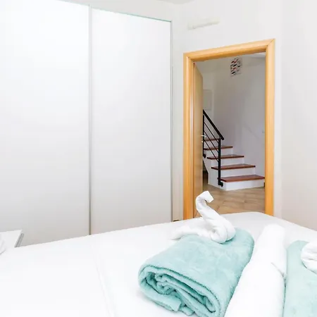 3 Bedroom In *