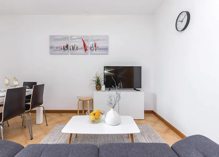 Daire 3 Bedroom In Crikvenica